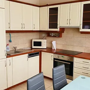 Fürész Apartman Apartman