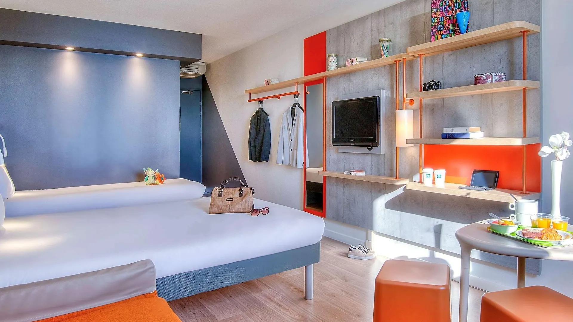 ** Hotel Ibis Budget Nice Californie Lenval Francie