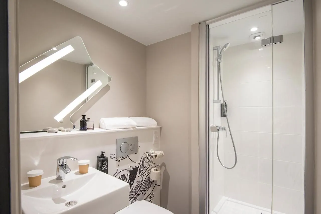 Ibis Budget Nice Californie Lenval Hotel